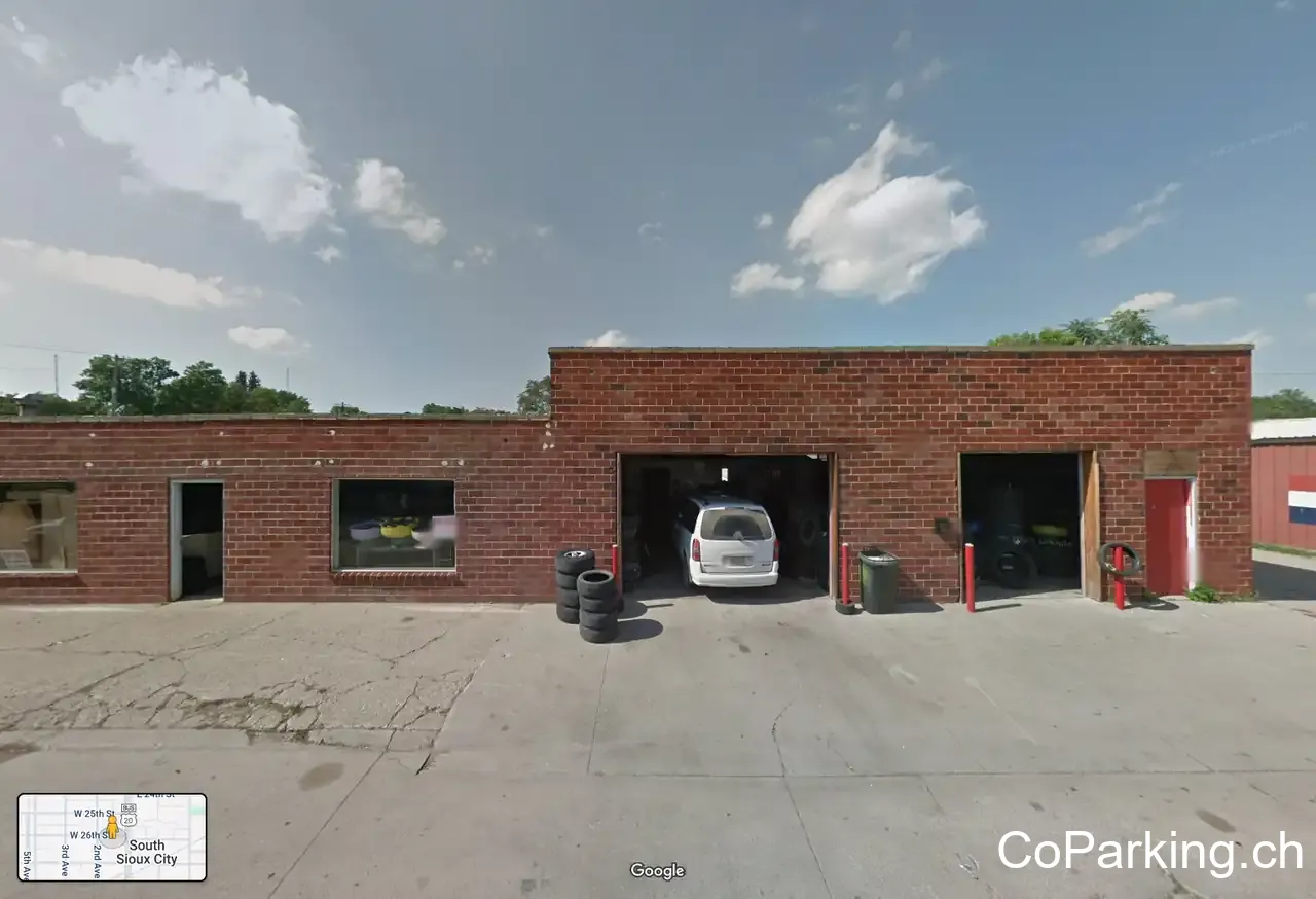 Cardinal Tire Shop