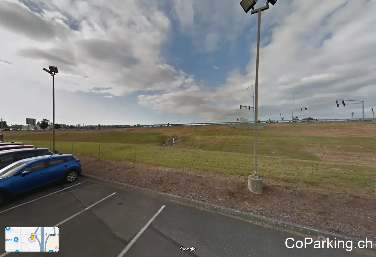 Dwayne Lane's Skagit Mazda Service Department